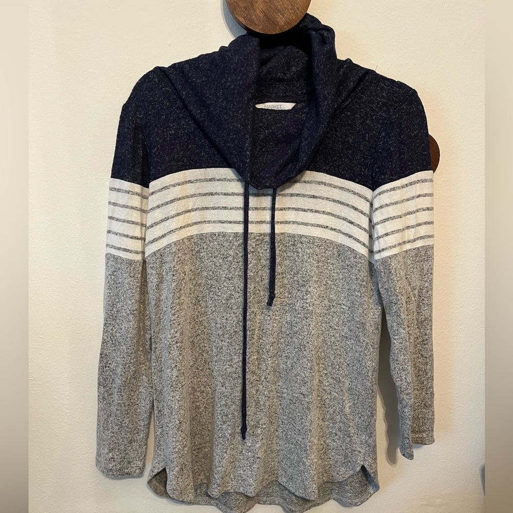 Market & Spruce - Cameron Cowl Neck Brushed Knit Top | M | Light Grey